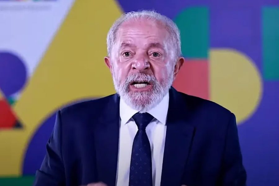 Lula diz que Trump governa com “bravatas” e que EUA incentivaram “genocídio” em Gaza